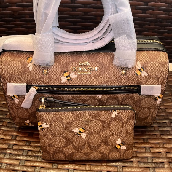 Coach Handbags - COACH Rowan Satchel & wristlet With Bee Print Bundle Set